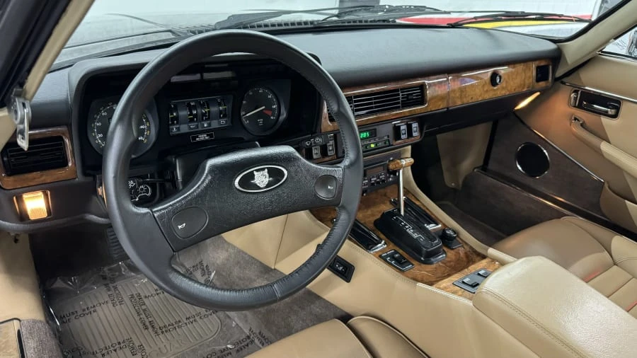 1989 Jaguar XJS - Image 15 of 23