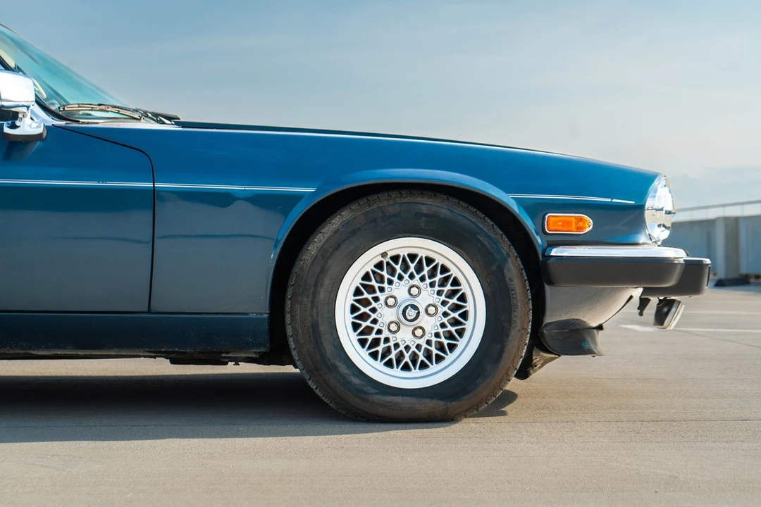 1989 Jaguar XJS Pre-Facelift V12 - Image 9 of 30