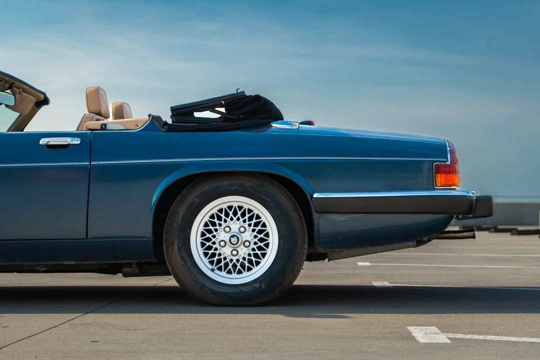 1989 Jaguar XJS Pre-Facelift V12 - Image 8 of 30