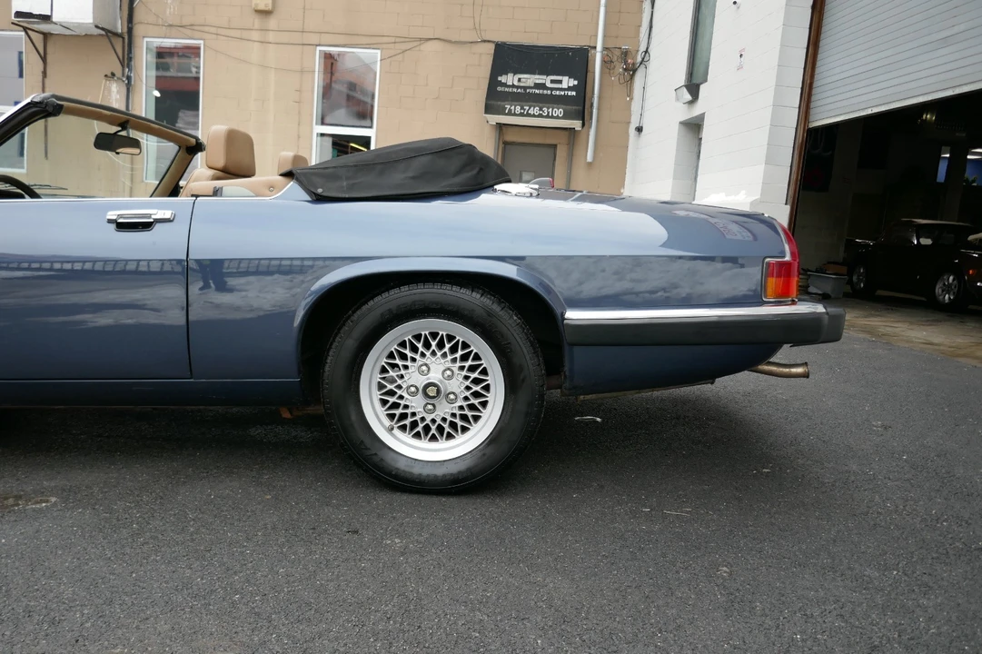 1989 Jaguar XJS - Image 9 of 21
