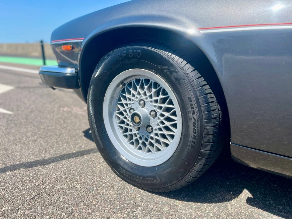1989 Jaguar XJS - Image 17 of 31
