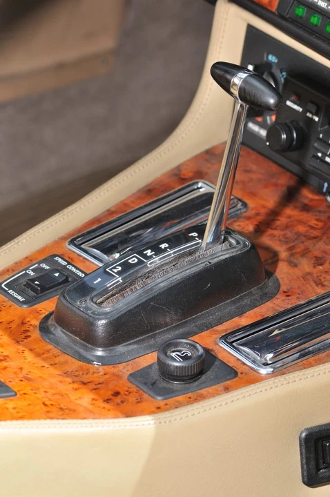 1989 Jaguar XJS - Image 11 of 12
