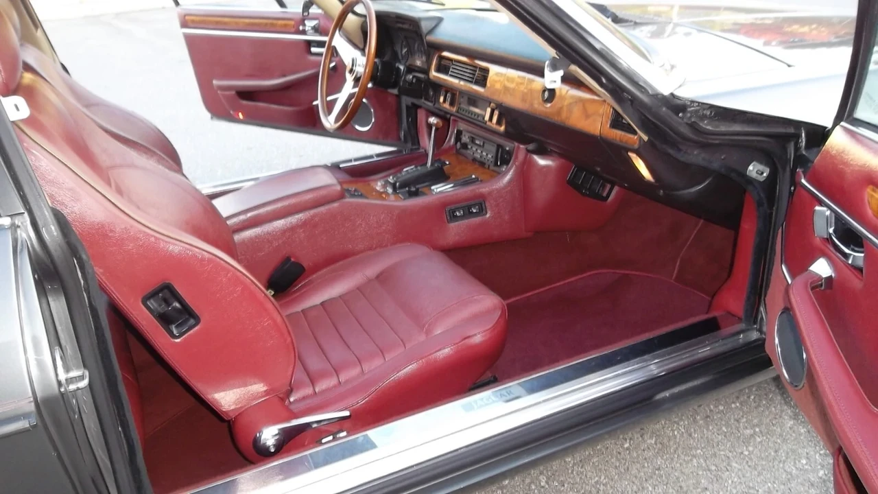 1989 Jaguar XJS - Image 12 of 21