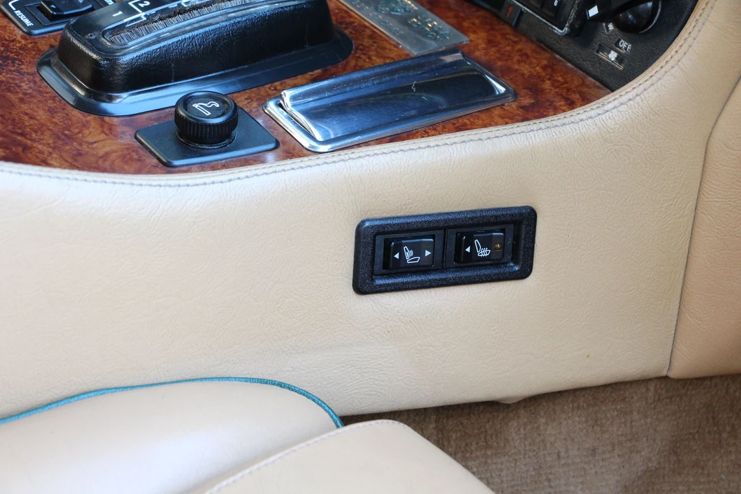 1989 Jaguar XJS Pre-Facelift V12 - Image 14 of 31