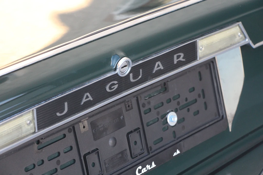 1989 Jaguar XJS Pre-Facelift V12 - Image 23 of 31