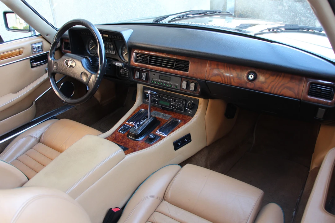 1989 Jaguar XJS Pre-Facelift V12 - Image 12 of 31