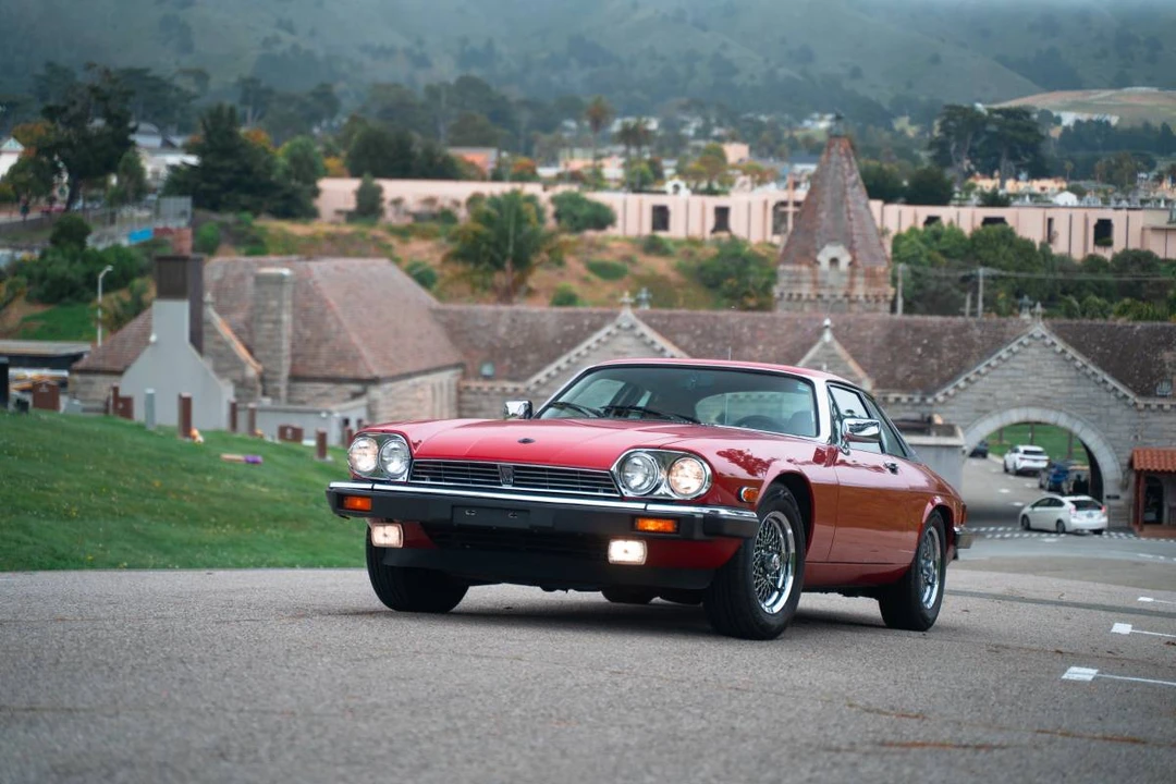 1989 Jaguar XJS - Image 2 of 8