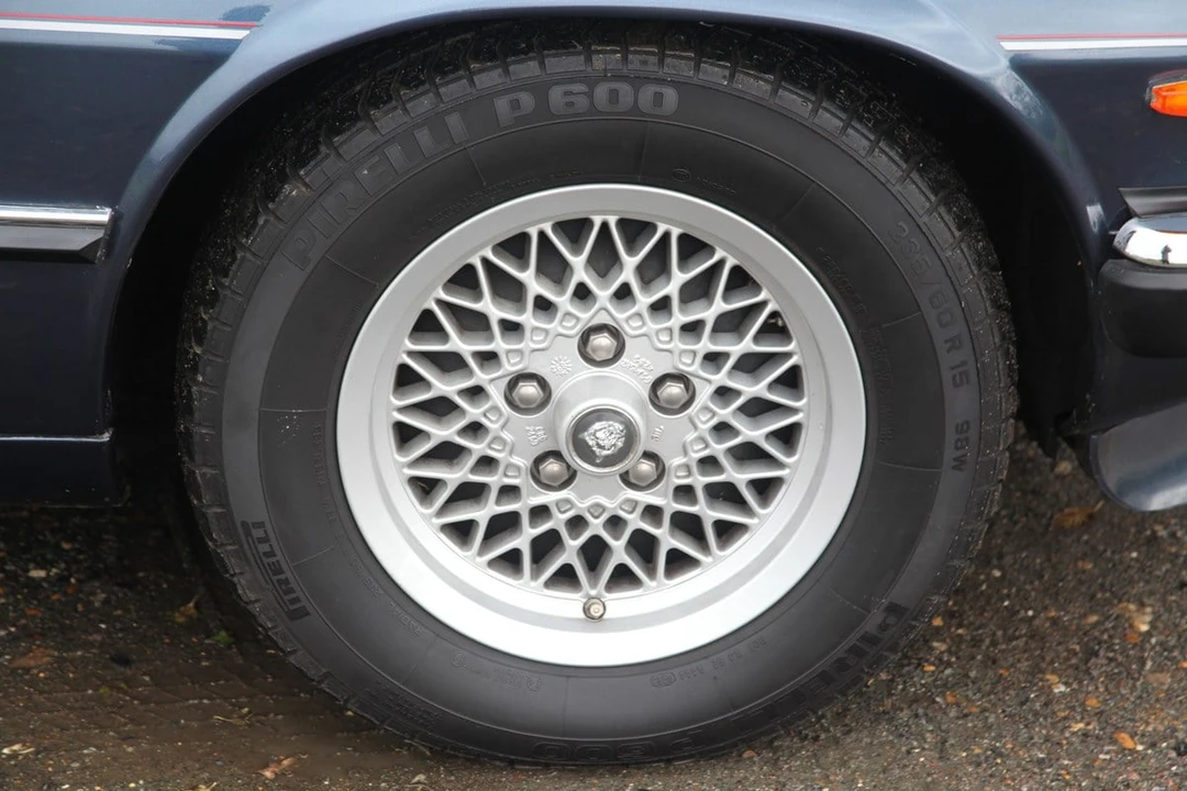 1989 Jaguar XJS Pre-Facelift V12 - Image 23 of 30