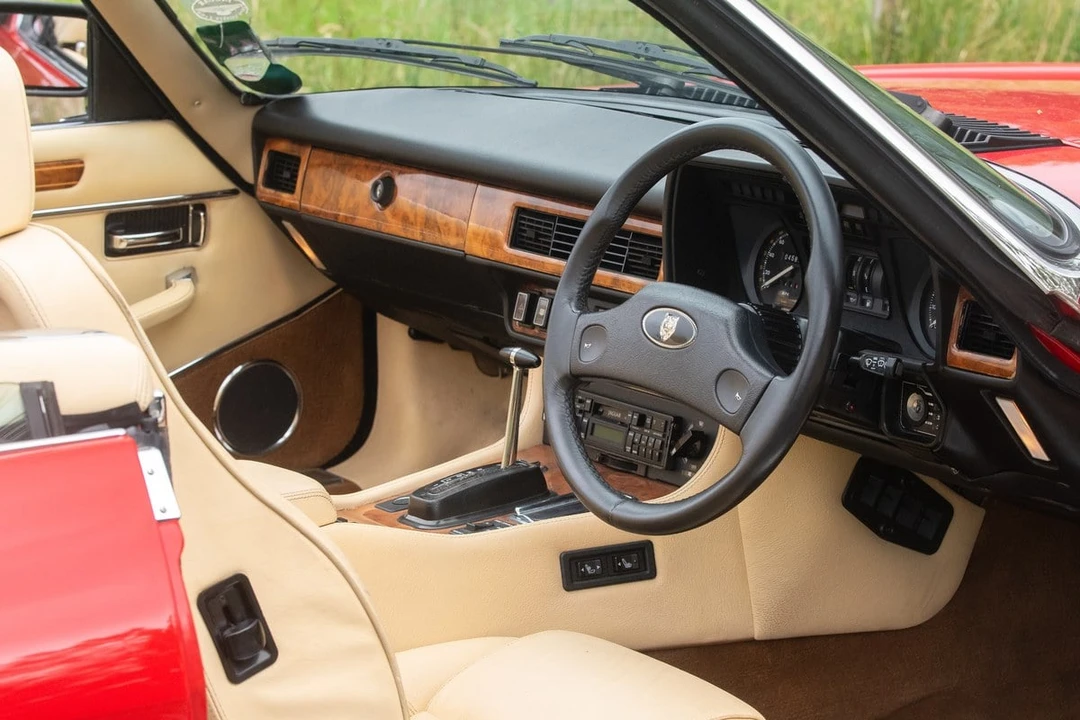 1989 Jaguar XJS Convertible - Image 29 of 30