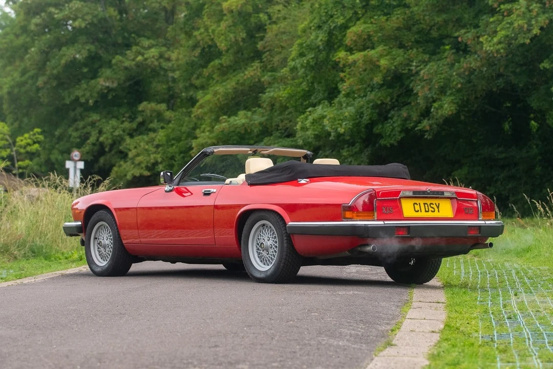 1989 Jaguar XJS Convertible - Image 16 of 30
