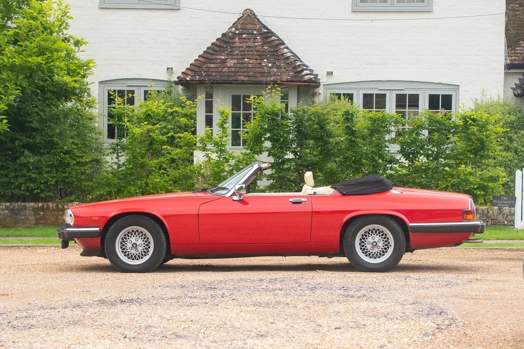 1989 Jaguar XJS Convertible - Image 10 of 30