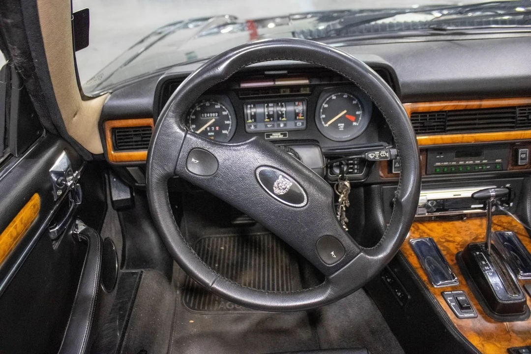 1989 Jaguar XJS Pre-Facelift V12 - Image 10 of 12