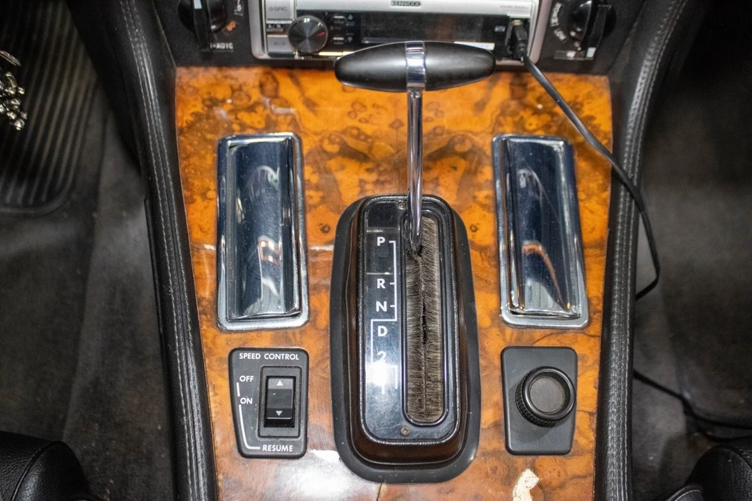 1989 Jaguar XJS Pre-Facelift V12 - Image 14 of 21
