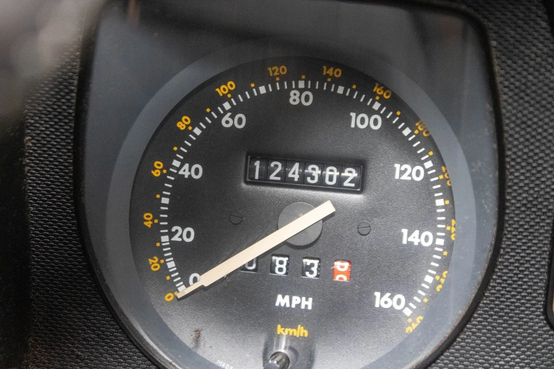 1989 Jaguar XJS Pre-Facelift V12 - Image 12 of 21
