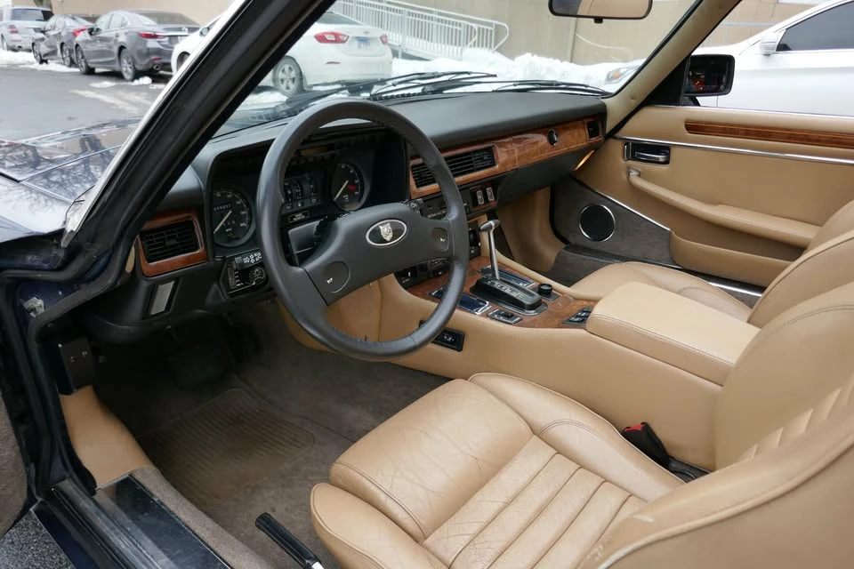 1989 Jaguar XJS Convertible - Image 10 of 20