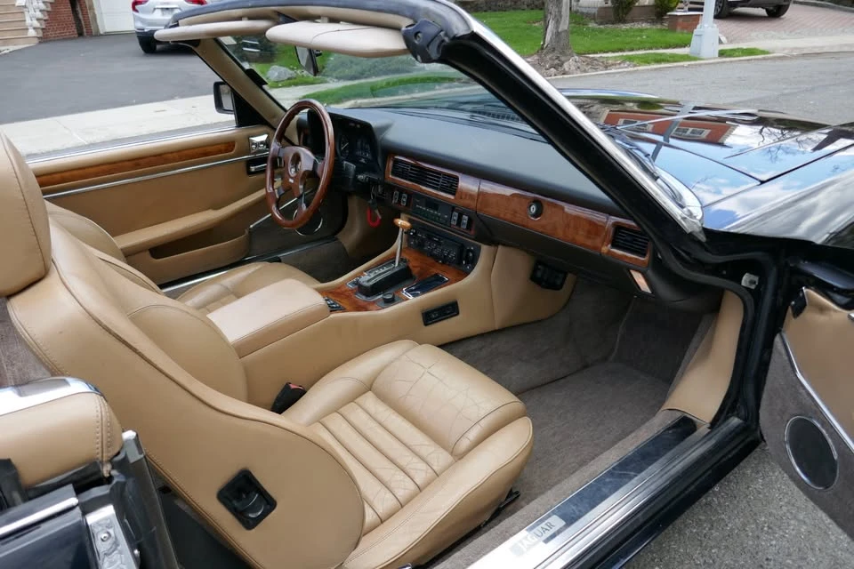 1989 Jaguar XJS Pre-Facelift V12 - Image 9 of 18