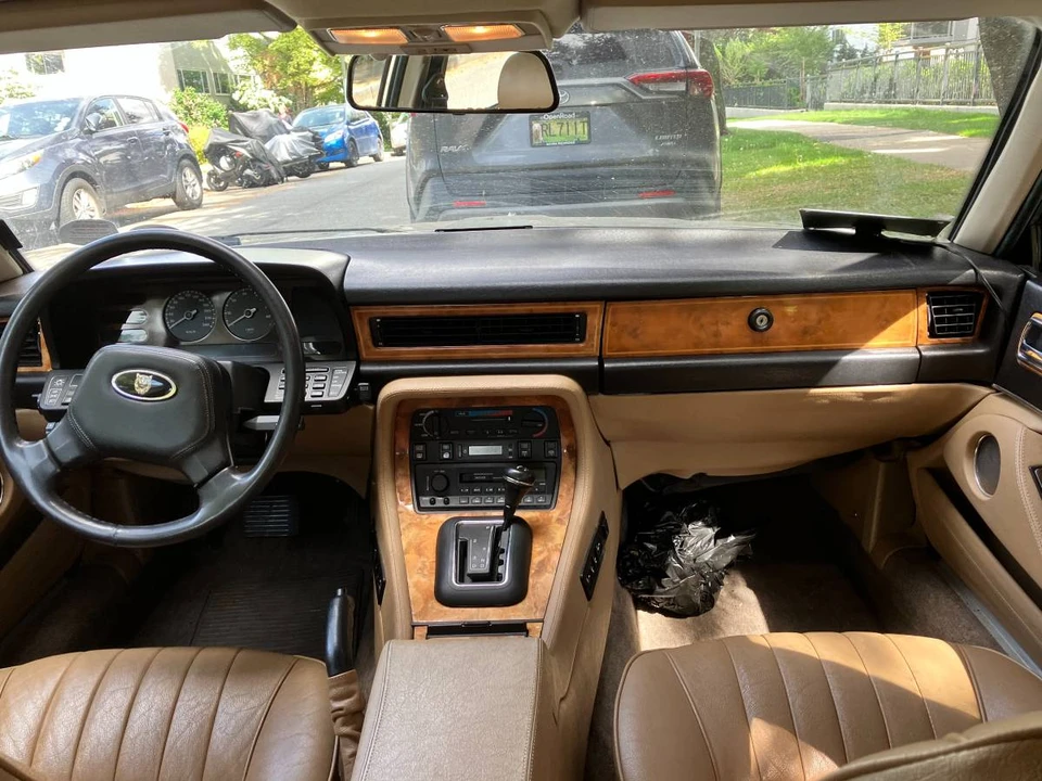 1989 Jaguar XJ40 XJ - Image 4 of 4