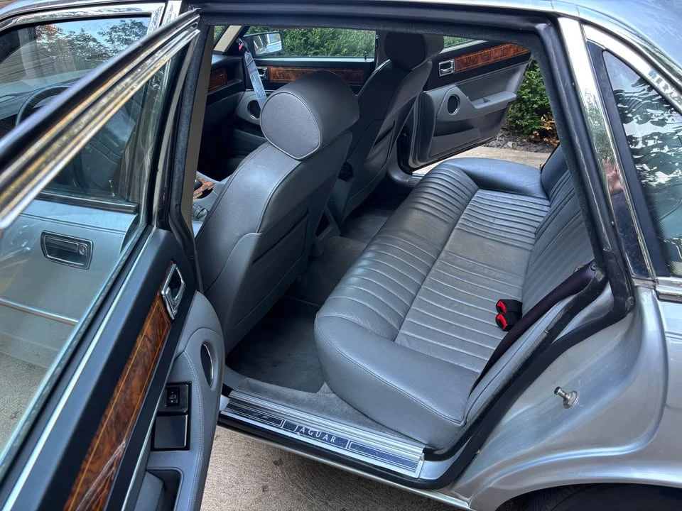 1989 Jaguar XJ40 XJ - Image 10 of 13