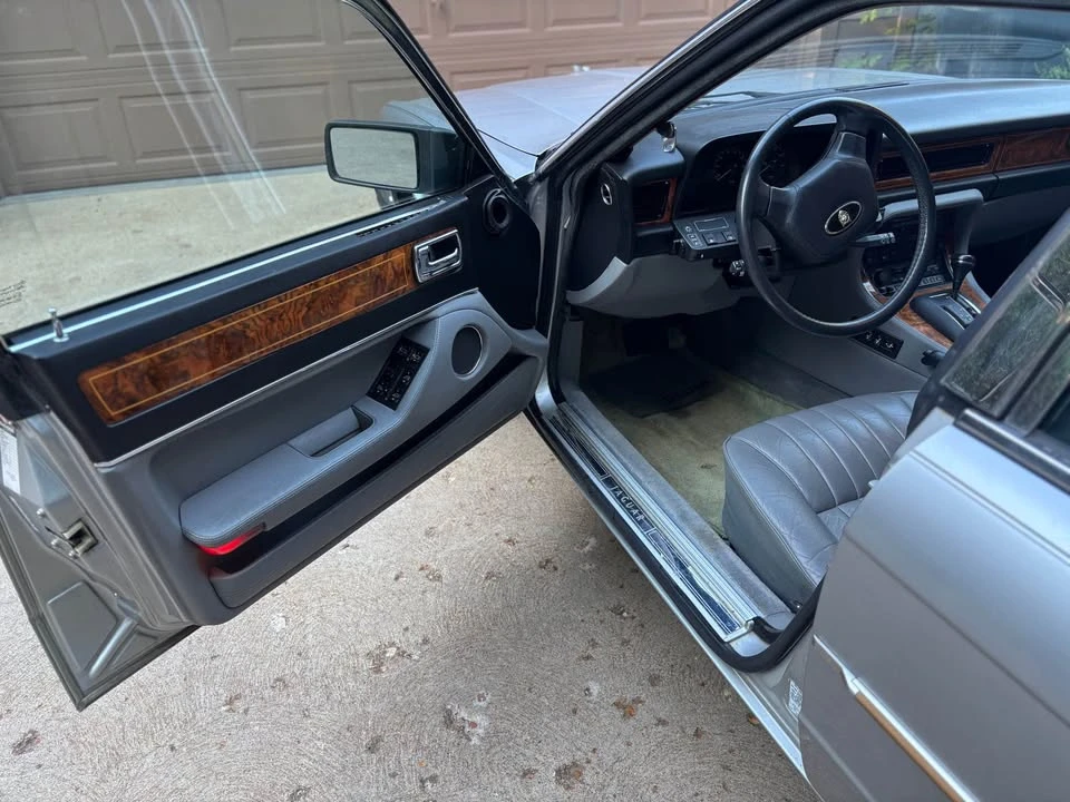 1989 Jaguar XJ40 XJ - Image 6 of 13