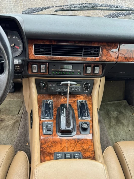 1989 Jaguar XJS - Image 8 of 12