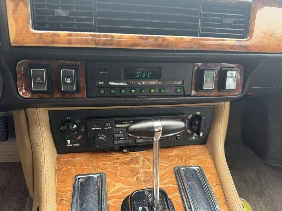 1989 Jaguar XJS - Image 19 of 20