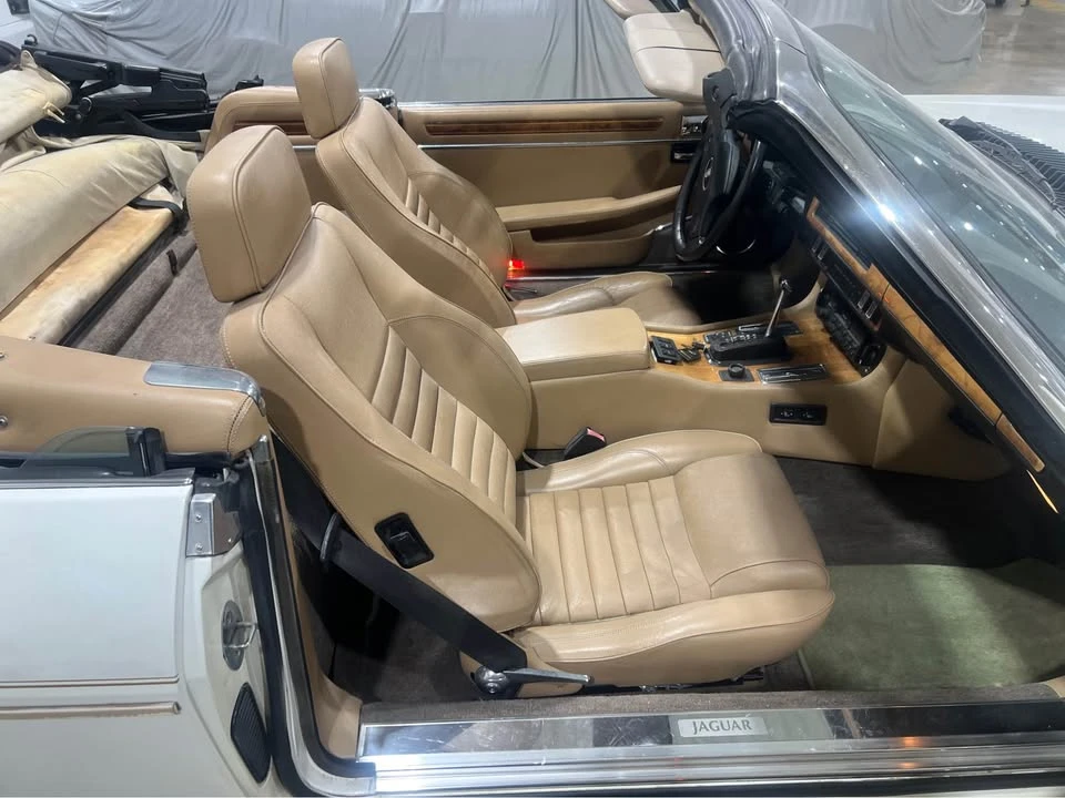 1989 Jaguar XJS Convertible - Image 8 of 14