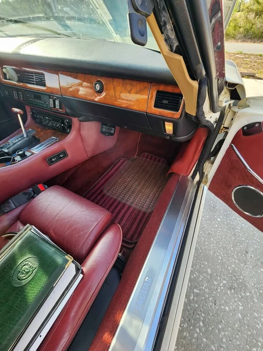 1989 Jaguar XJS Pre-Facelift V12 - Image 10 of 15