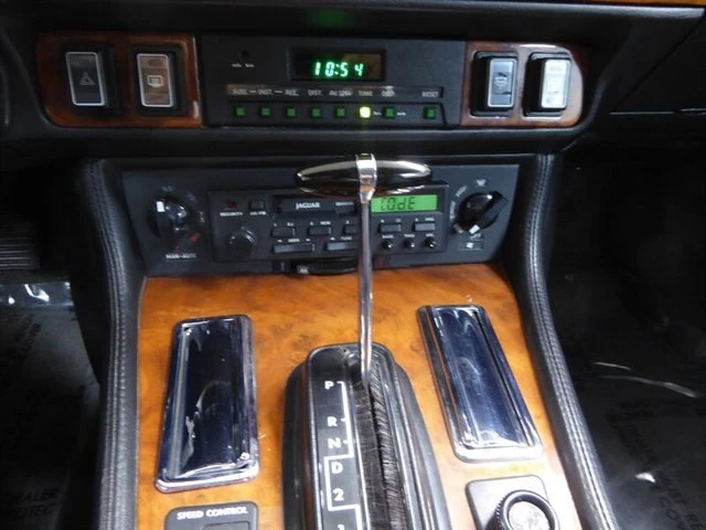 1989 Jaguar XJS - Image 19 of 20