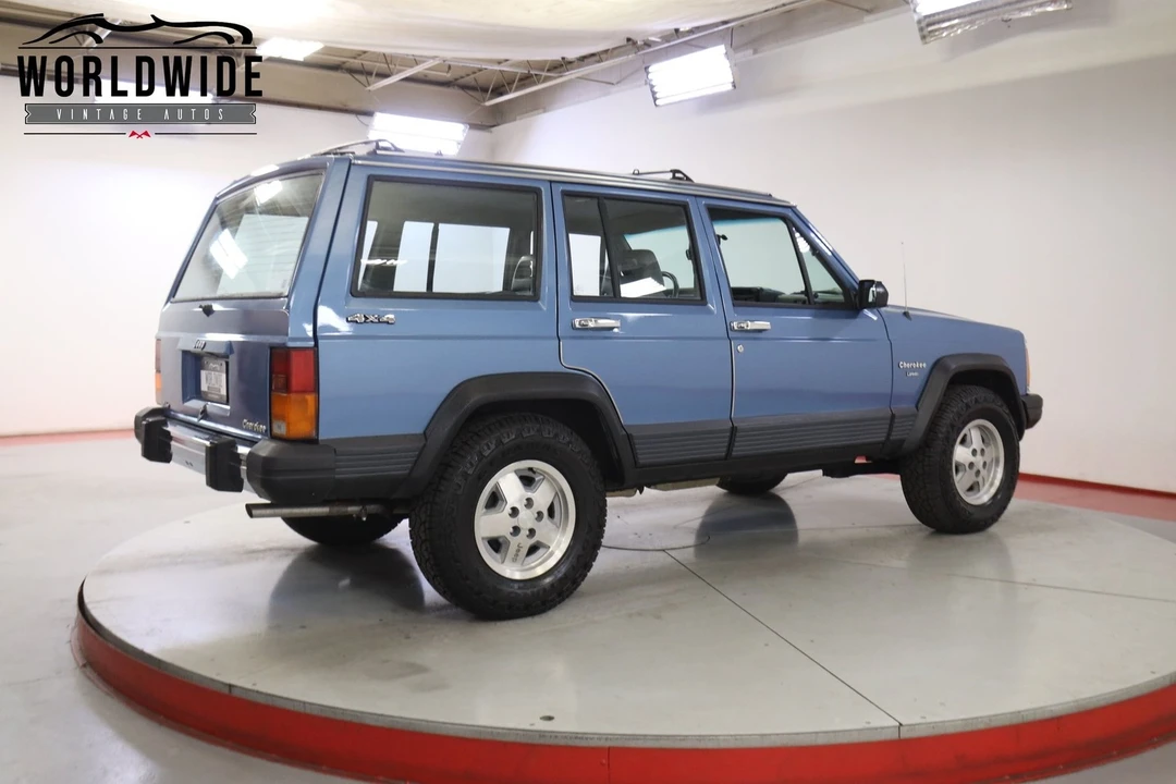 1989 Jeep XJ Cherokee - Image 6 of 12