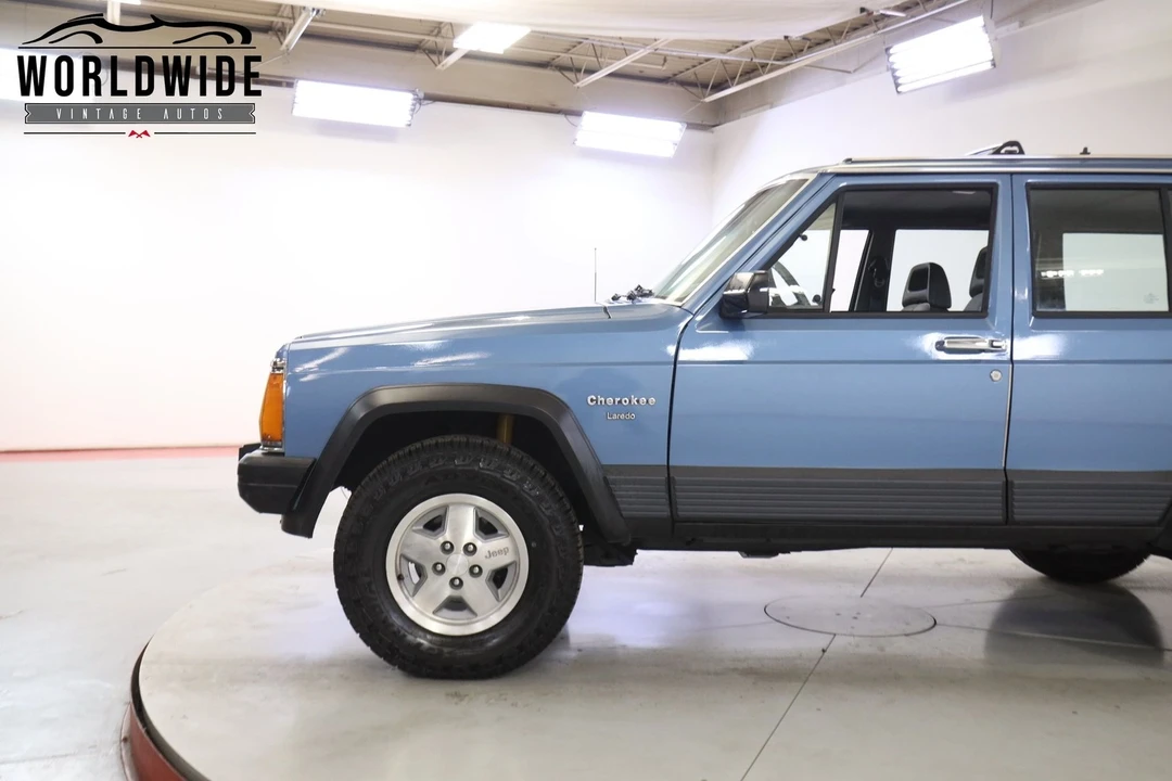 1989 Jeep XJ Cherokee - Image 7 of 12