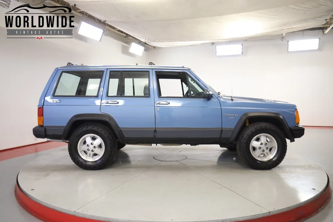 1989 Jeep XJ Cherokee - Image 4 of 12