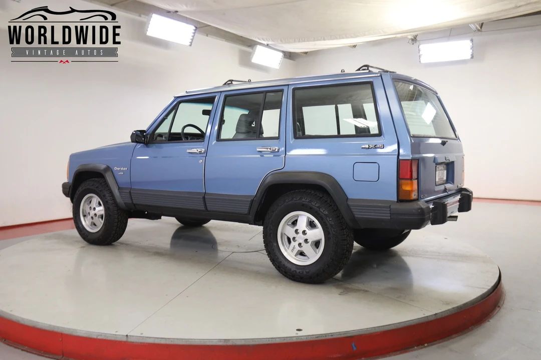 1989 Jeep XJ Cherokee - Image 5 of 12