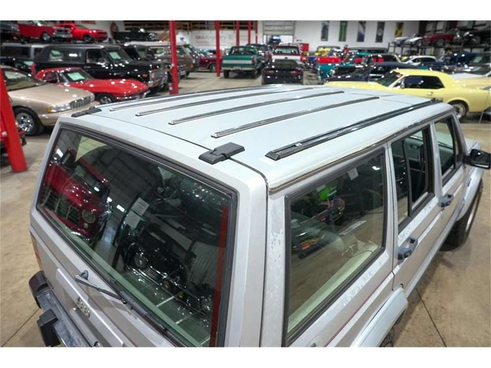 1989 Jeep XJ Cherokee - Image 20 of 31