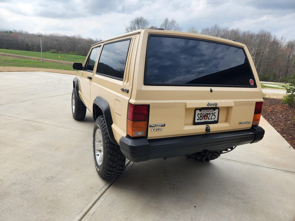 1989 Jeep XJ Cherokee - Image 14 of 31