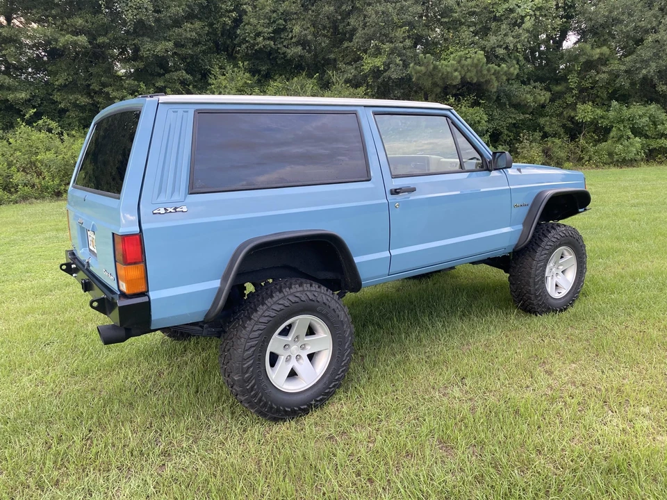 1989 Jeep XJ Cherokee - Image 14 of 31