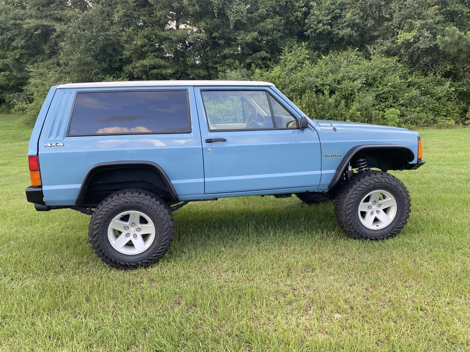 1989 Jeep XJ Cherokee - Image 15 of 31