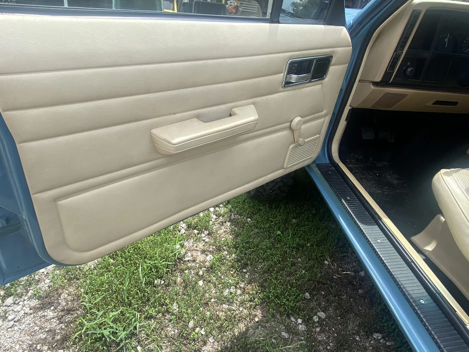 1989 Jeep XJ Cherokee - Image 30 of 31
