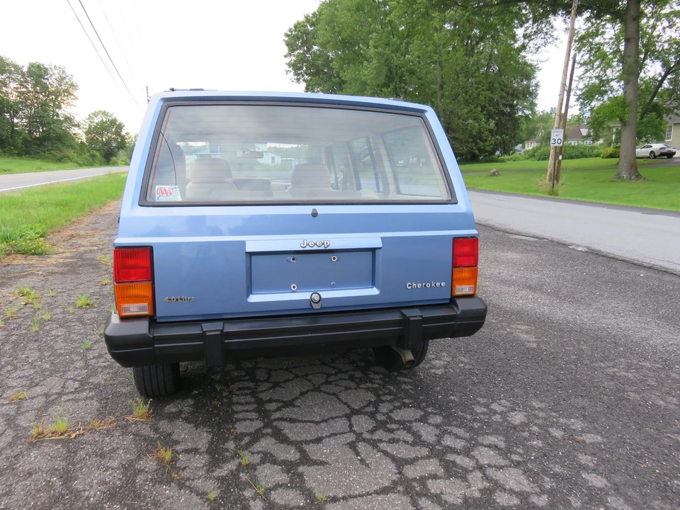 1989 Jeep XJ Cherokee - Image 5 of 31