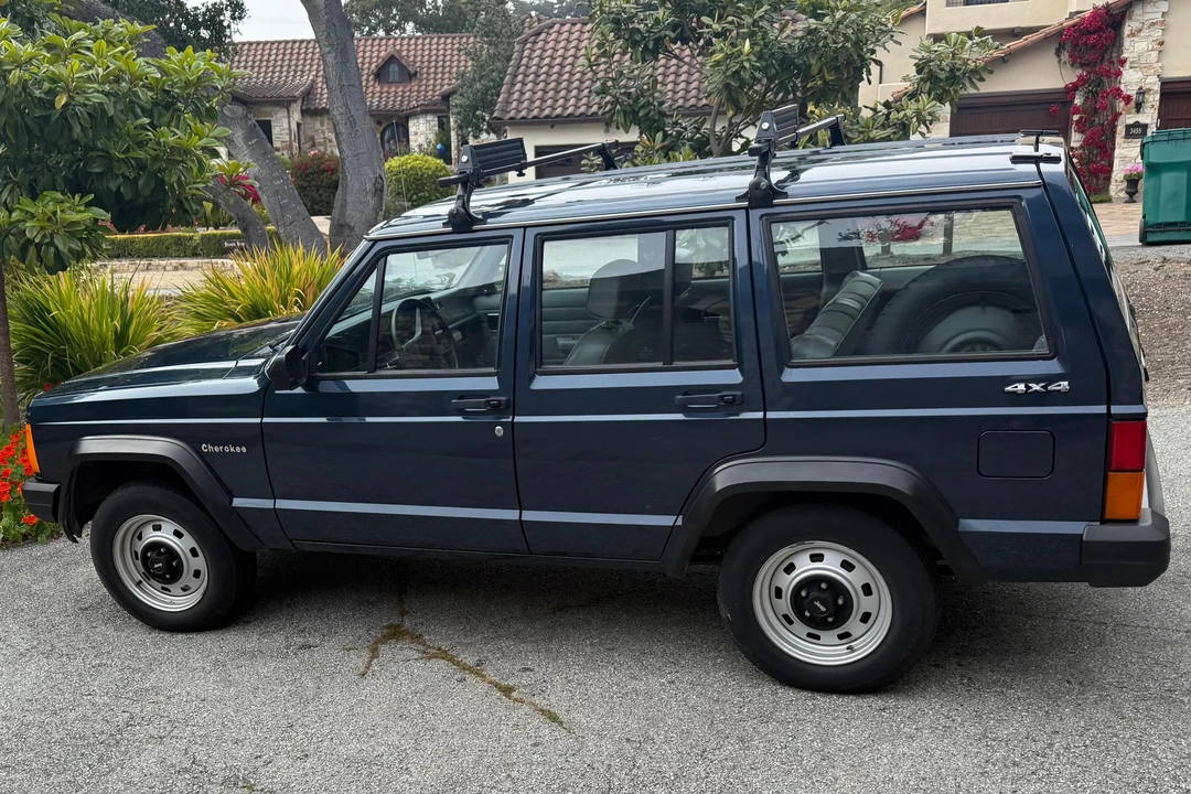 1989 Jeep XJ Cherokee - Image 3 of 31