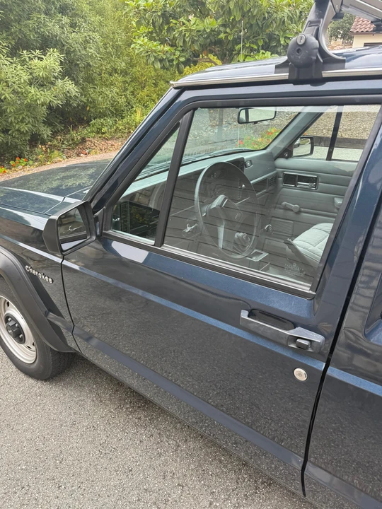 1989 Jeep XJ Cherokee - Image 24 of 31