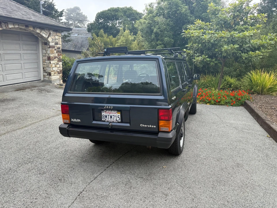 1989 Jeep XJ Cherokee - Image 12 of 31