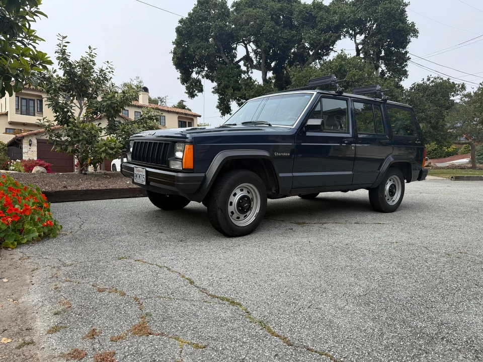 1989 Jeep XJ Cherokee - Image 8 of 31
