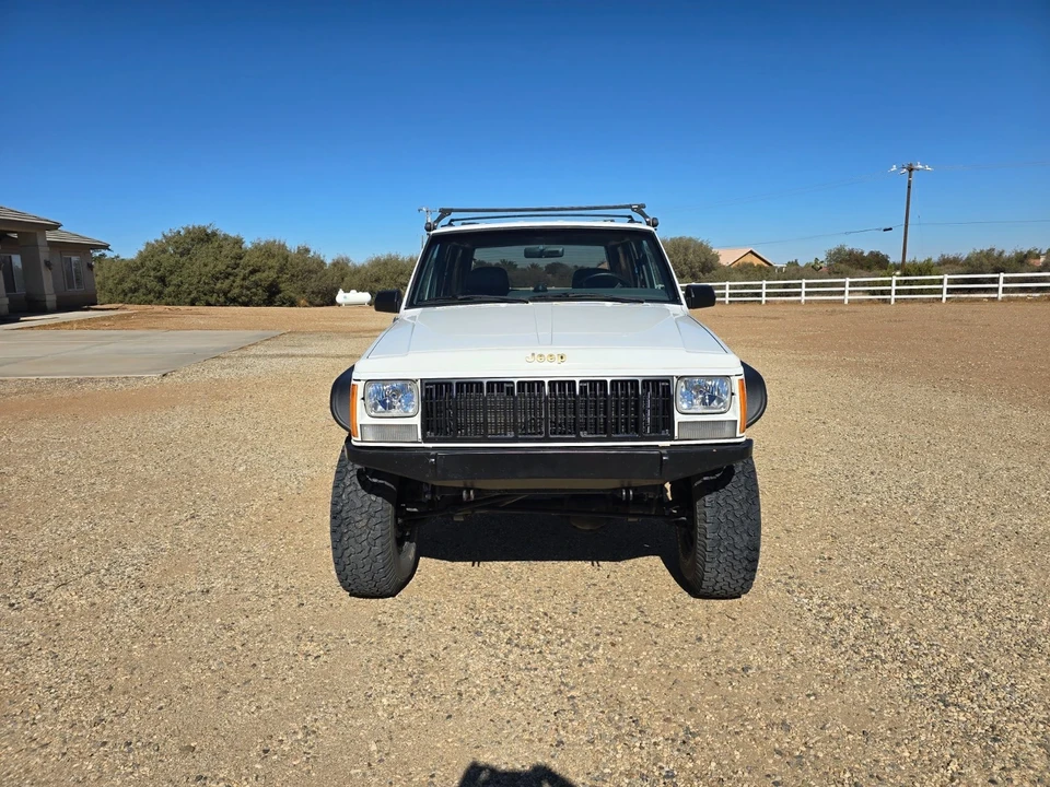 1989 Jeep XJ Cherokee - Image 4 of 11