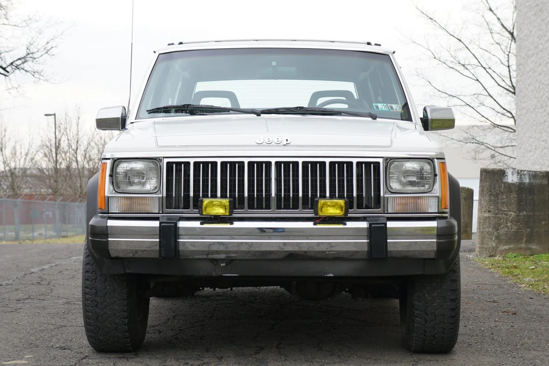 1989 Jeep XJ Cherokee - Image 3 of 31