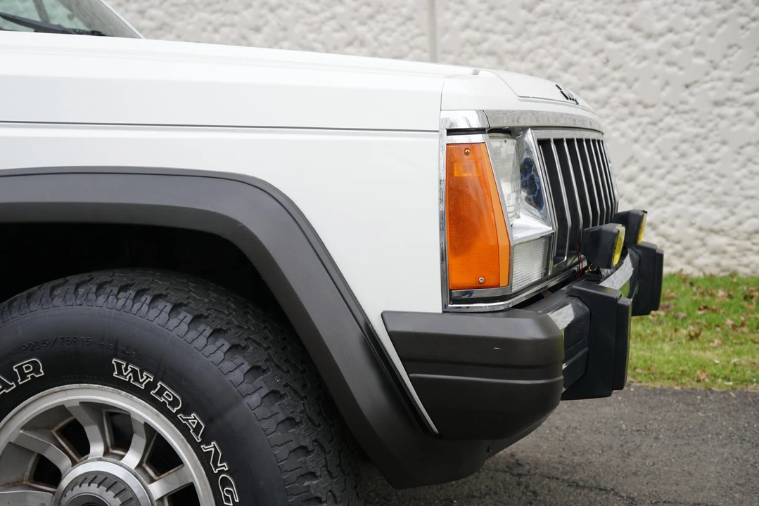 1989 Jeep XJ Cherokee - Image 21 of 31