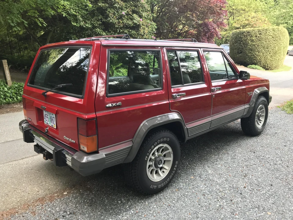 1989 Jeep XJ Cherokee - Image 9 of 31