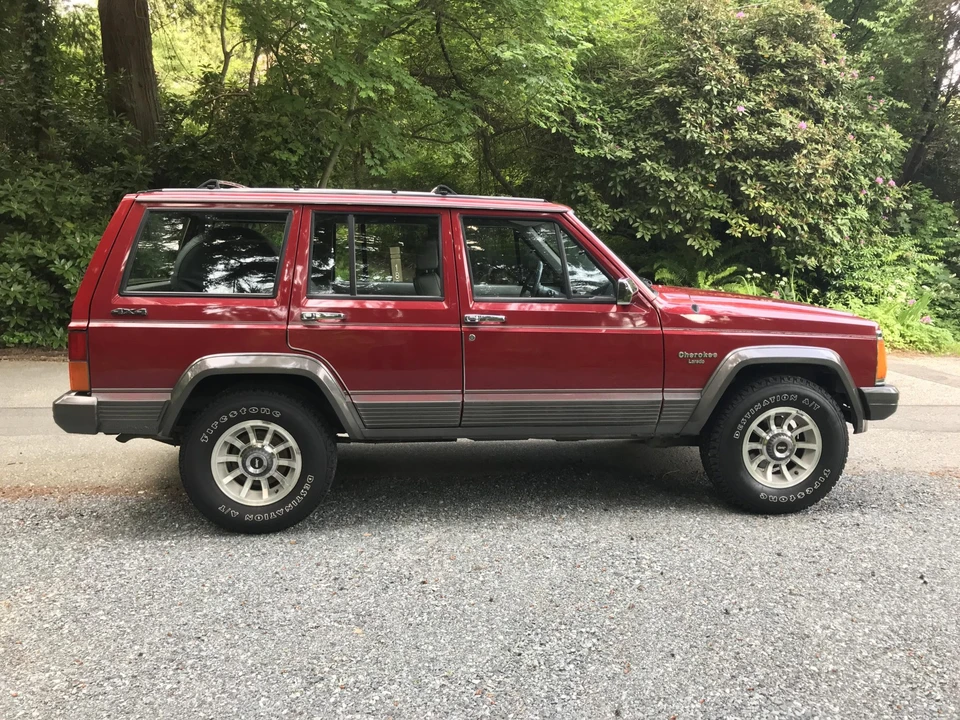 1989 Jeep XJ Cherokee - Image 8 of 31