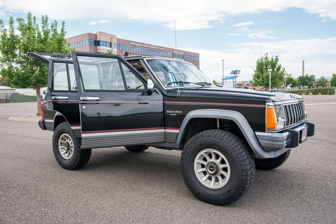 1989 Jeep XJ Cherokee - Image 24 of 31