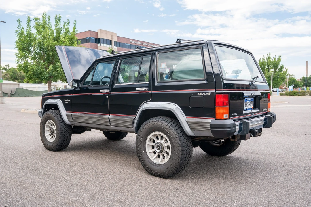 1989 Jeep XJ Cherokee - Image 12 of 31