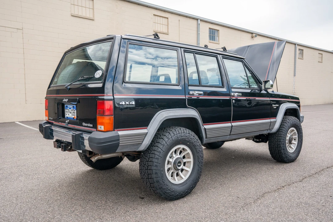 1989 Jeep XJ Cherokee - Image 13 of 31